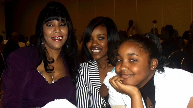 Darrell wife Kathy and daughters Alex and Alisha