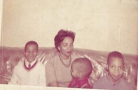 Robinson Brothers & mother 